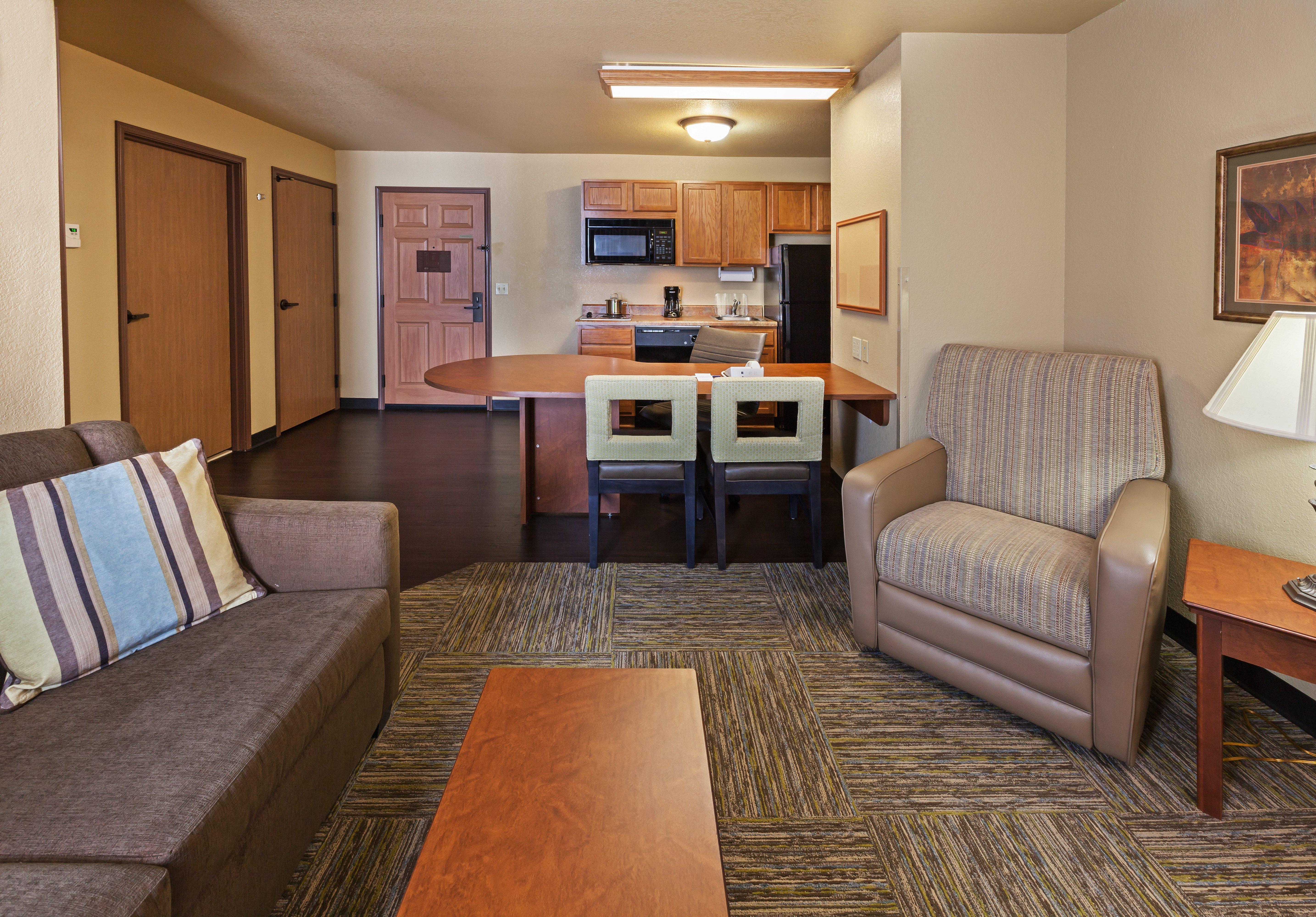 Candlewood Suites St. Robert By Ihg Exterior photo