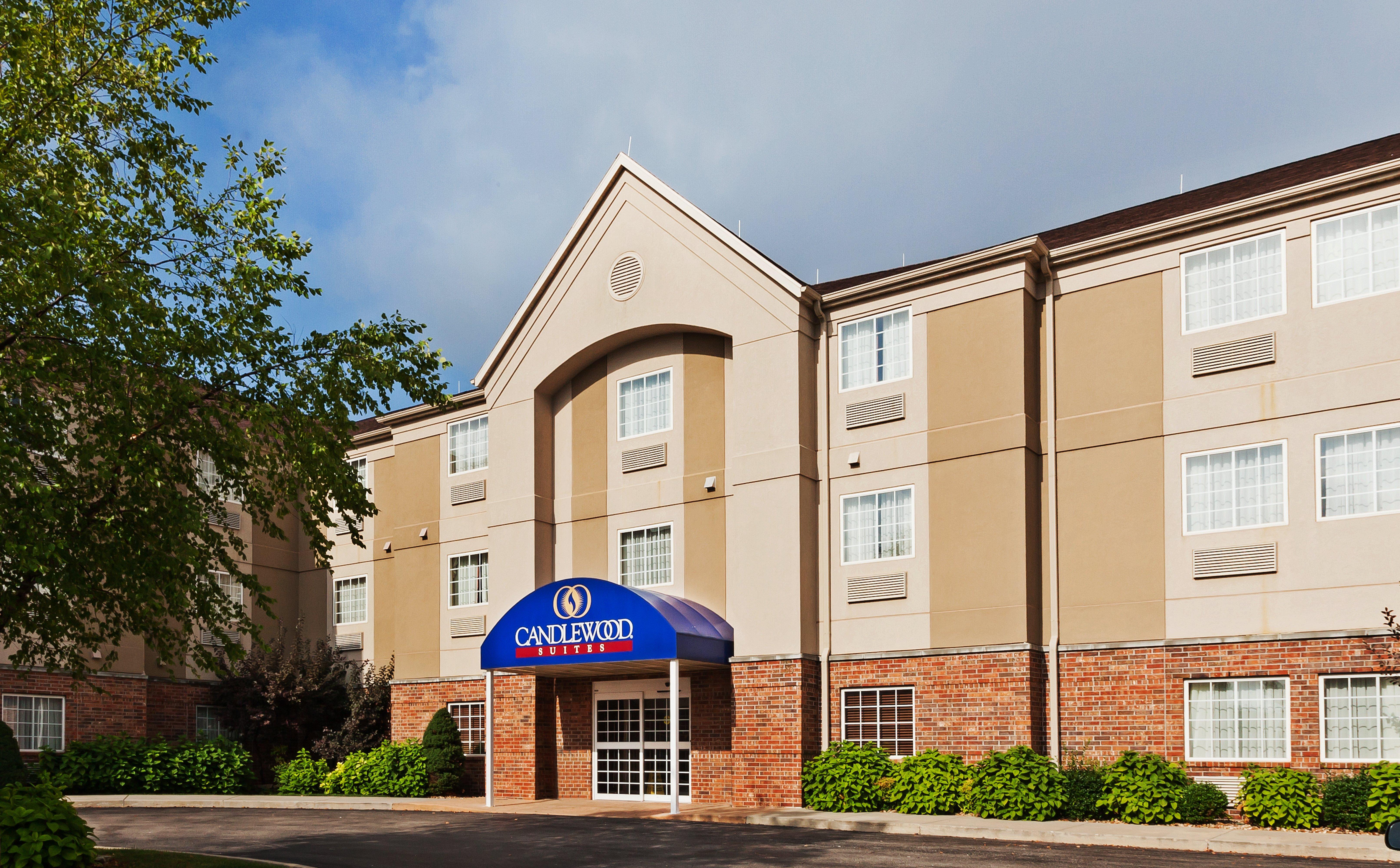 Candlewood Suites St. Robert By Ihg Exterior photo